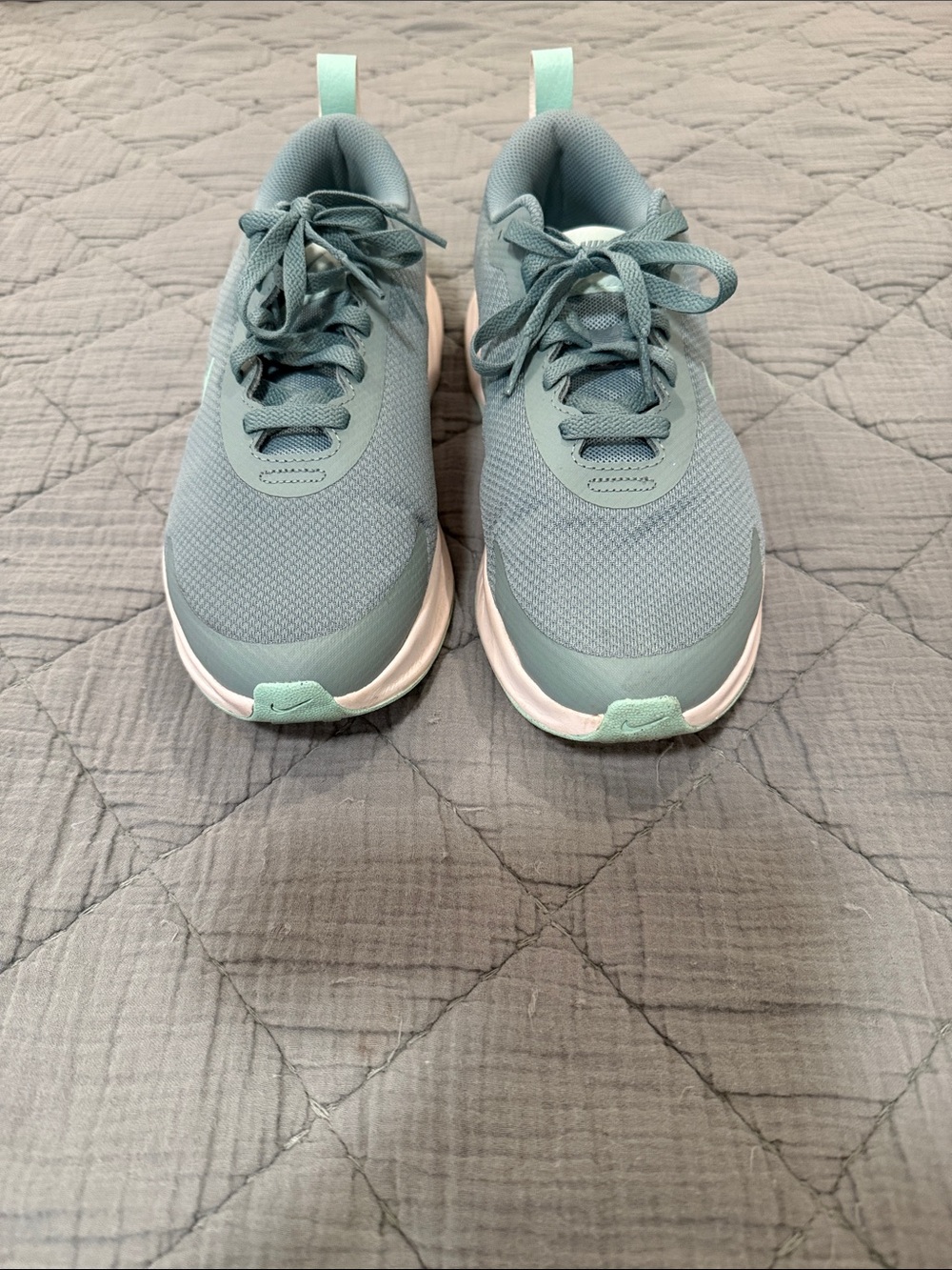 Nike Women's Mint Green Athletic Sneakers